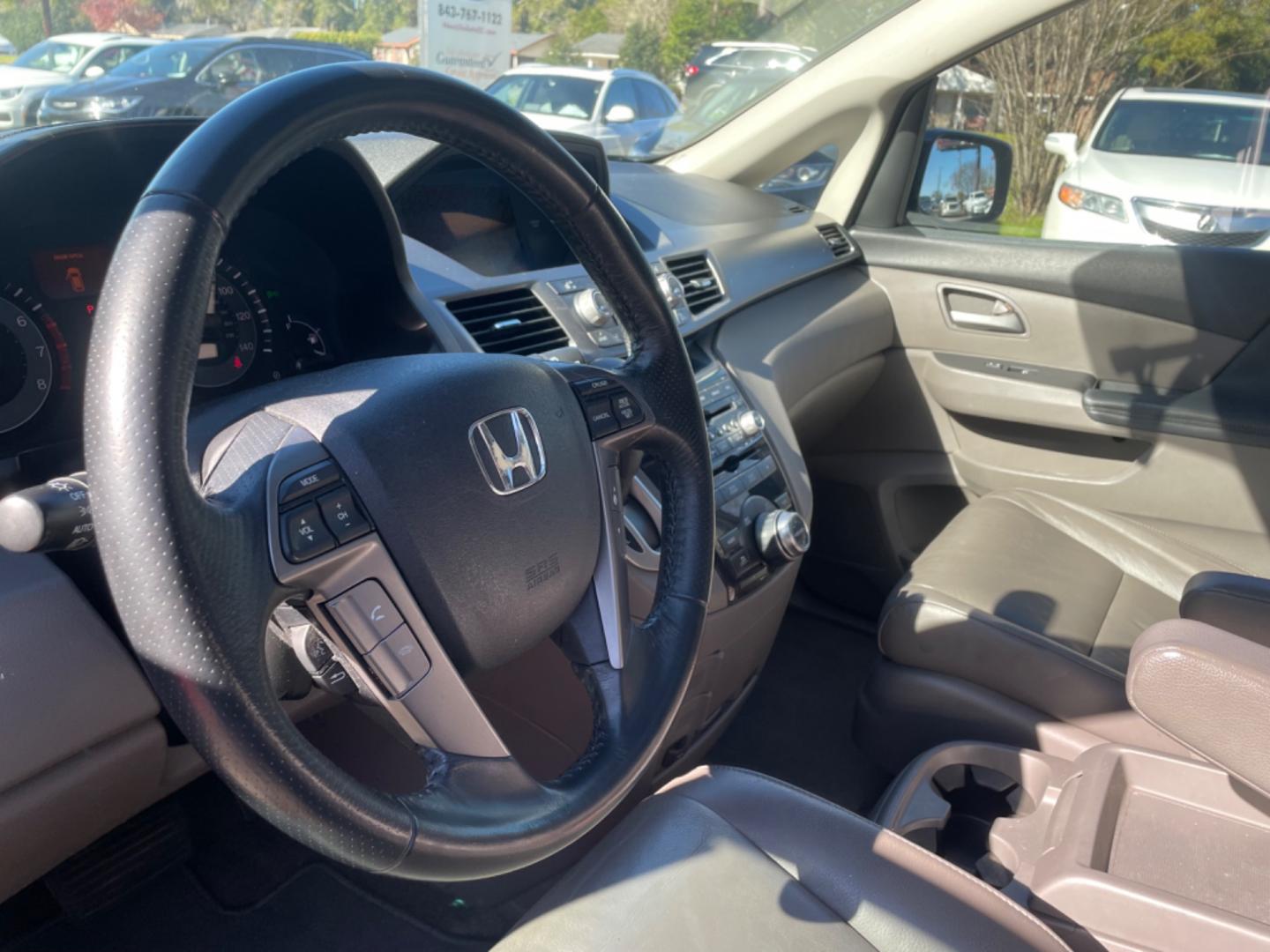 2013 GRAY HONDA ODYSSEY TOURING (5FNRL5H91DB) with an 3.5L engine, Automatic transmission, located at 5103 Dorchester Rd., Charleston, SC, 29418-5607, (843) 767-1122, 36.245171, -115.228050 - Photo#24